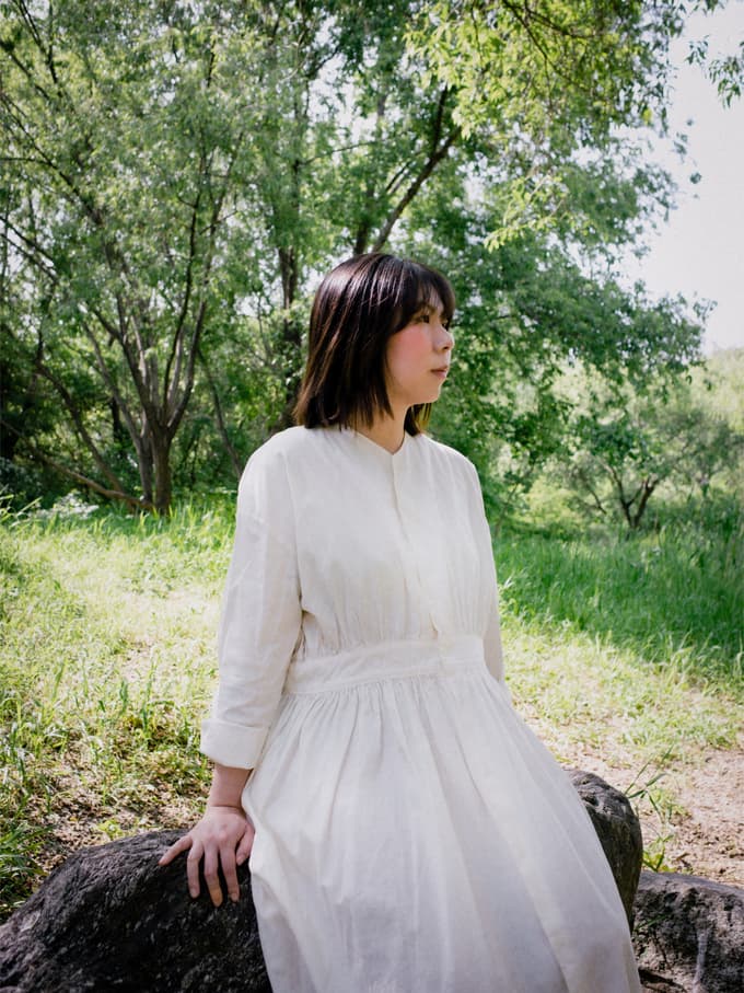 Cantora‑compositora Lee Seoyoung lança novo single “We” que guarda o tempo