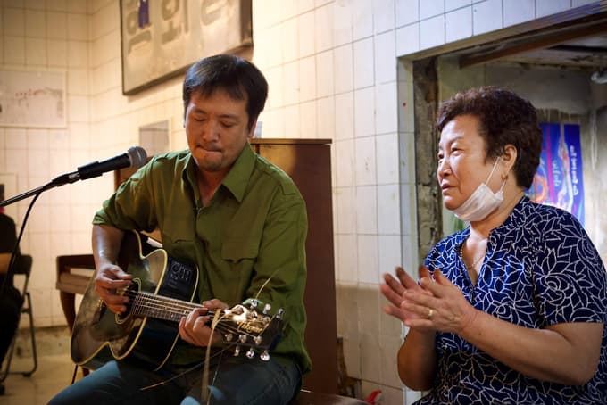 Um folk‑rock que captura a tragédia da civilização moderna — “Wave”, de Kim Dongsan & Blueeewoot